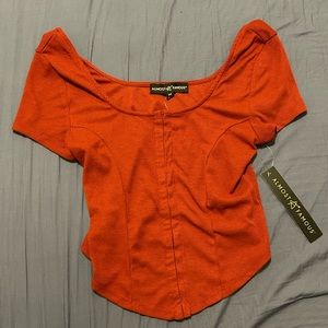 Almost Famous rib knit top